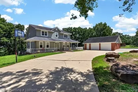 36602 Ridge Rd, Poteau, OK 74953
