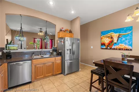 Kitchen - 301 Apple Valley Dr, Fort Smith, AR 72908 photo 4 of 4