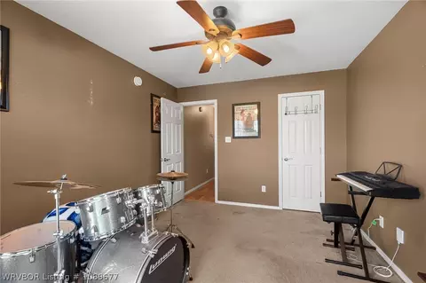 Bedroom - 301 Apple Valley Dr, Fort Smith, AR 72908 photo 5 of 5