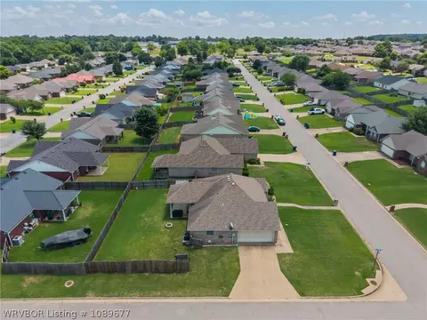View/Area - 301 Apple Valley Dr, Fort Smith, AR 72908 photo 3 of 6