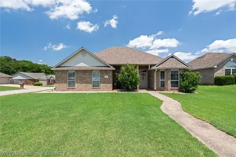 Exterior - 301 Apple Valley Dr, Fort Smith, AR 72908 photo 7 of 7