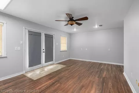 Living - 1226 N 58th Ter, Fort Smith, AR 72904 photo 11 of 11