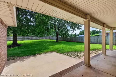 Exterior - 7209 Millennium Dr, Fort Smith, AR 72916 photo 9 of 10