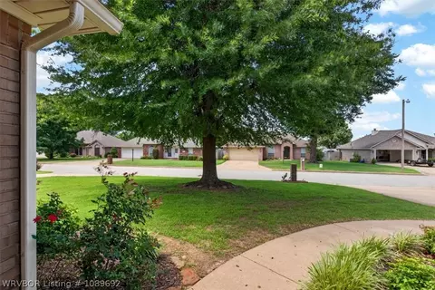 Exterior - 7209 Millennium Dr, Fort Smith, AR 72916 photo 7 of 10