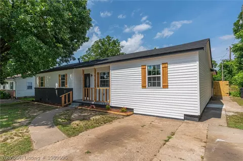 Exterior - 4716 S 34th St, Fort Smith, AR 72903 photo 4 of 9