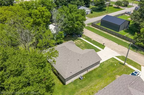 View/Area - 306 N Express St, Paris, AR 72855 photo 5 of 15
