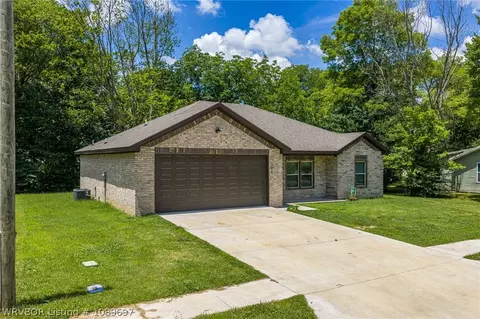 Exterior - 306 N Express St, Paris, AR 72855 photo 3 of 8