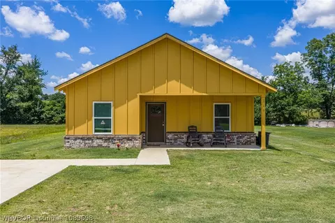 226 W Hudson St, Branch, AR 72928
