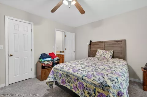 Bedroom - 500 E Hamon Ave, Pocola, OK 74902 photo 3 of 6