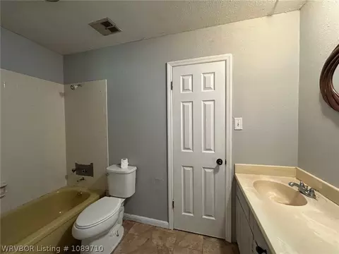 Bath - 3301 64th St, Fort Smith, AR 72903 photo 3 of 3