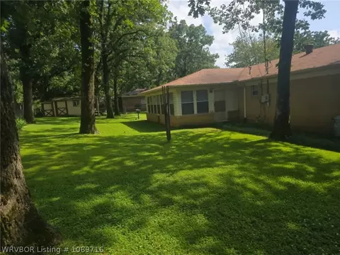 Exterior - 3201 41st St, Fort Smith, AR 72903 photo 3 of 6