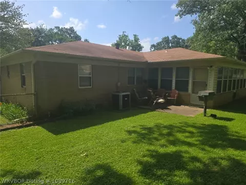Exterior - 3201 41st St, Fort Smith, AR 72903 photo 5 of 6