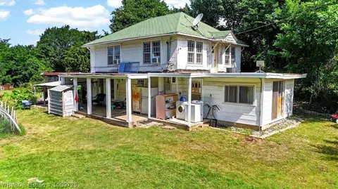 448513 Us Hwy 271, Talihina, OK 74571