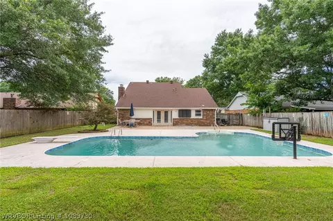 Exterior - 3021 S 100th St, Fort Smith, AR 72903 photo 8 of 12