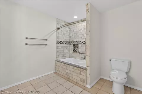 Bath - 3021 S 100th St, Fort Smith, AR 72903 photo 3 of 4