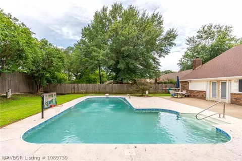 Exterior - 3021 S 100th St, Fort Smith, AR 72903 photo 9 of 12