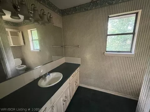 Bath - 3216 Village Rd, Fort Smith, AR 72903 photo 3 of 3