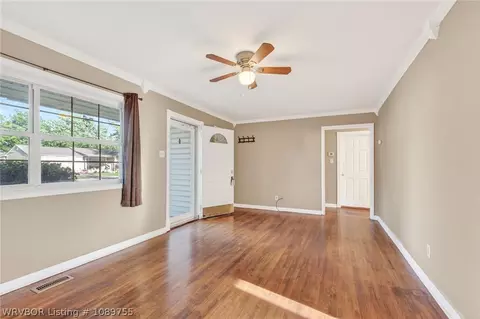 Living - 4116 S 18th St, Fort Smith, AR 72901 photo 1 of 5