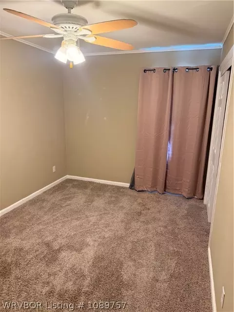 Bedroom - 4805 S V St, Fort Smith, AR 72903 photo 2 of 4
