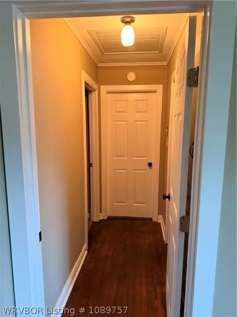 Entry Way - 4805 S V St, Fort Smith, AR 72903 photo 5 of 6