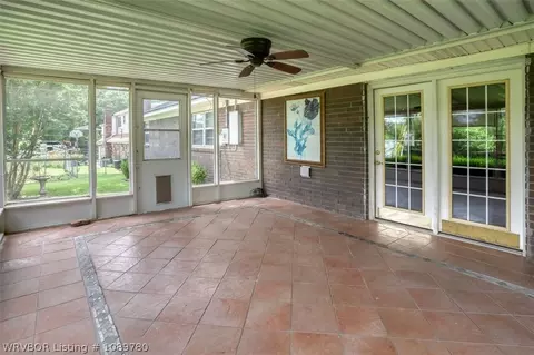Exterior - 1910 N 46th Ter, Fort Smith, AR 72904 photo 6 of 14