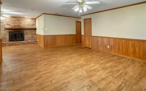 Living - 1910 N 46th Ter, Fort Smith, AR 72904 photo 4 of 9