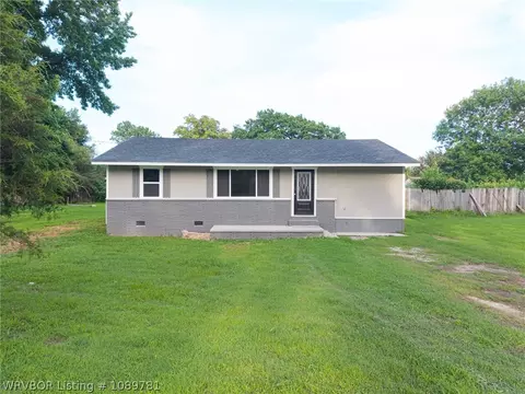 206 Carson Rd, Roland, OK 74954