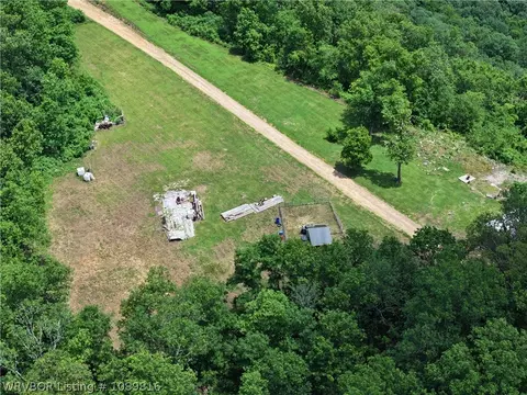 2325 W Fly Gap Rd, Combs, AR 72721 photo 3