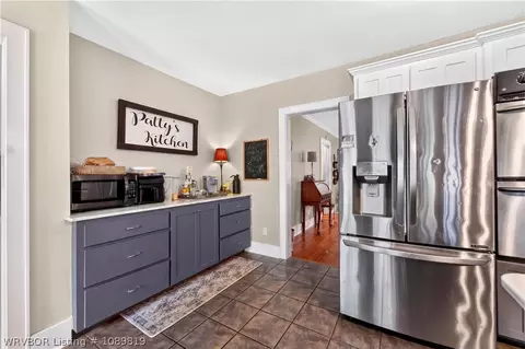 Kitchen - 2210 S N St, Fort Smith, AR 72901 photo 4 of 4