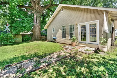 Exterior - 2210 S N St, Fort Smith, AR 72901 photo 5 of 10