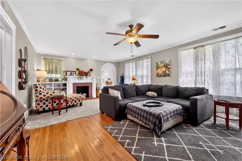 Living - 2210 S N St, Fort Smith, AR 72901 photo 1 of 3