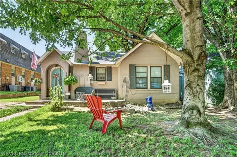 Exterior - 2210 S N St, Fort Smith, AR 72901 photo 4 of 10