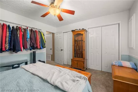Bedroom - 2704 E Phillips Ave, Sallisaw, OK 74955 photo 4 of 4
