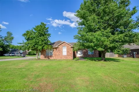 Exterior - 400 Village Dr, Lavaca, AR 72941 photo 3 of 11