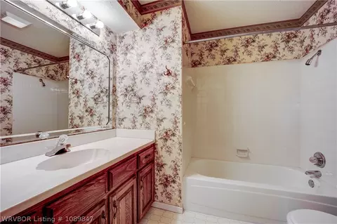 Bath - 5009 S 94th St, Fort Smith, AR 72903 photo 3 of 3