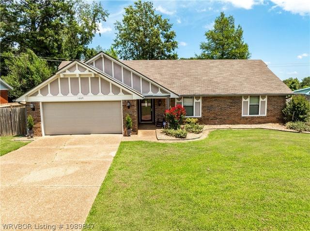 5009 S 94th St, Fort Smith, AR 72903