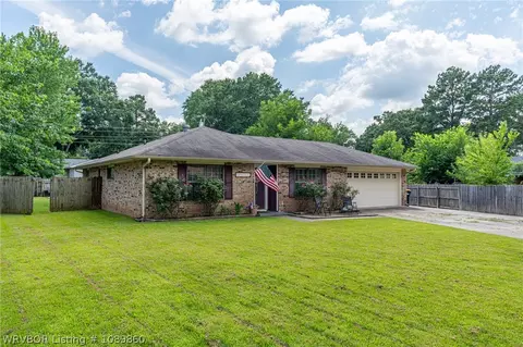 125 Van Buren Dr, Charleston, AR 72933