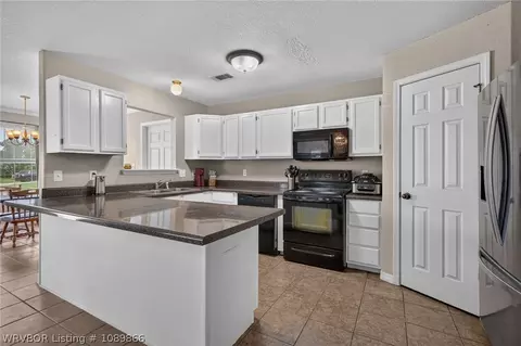 400 Emily Dr, Alma, AR 72921 photo 9