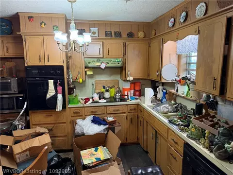 Kitchen - 206 Maple Dr, Pocola, OK 74902 photo 1 of 2