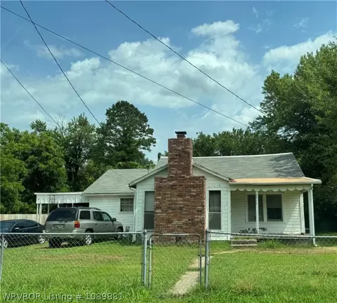 3311 Oak Grove St, Fort Smith, AR 72904