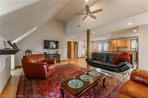 Living - 10022 W Devils Den Rd, Winslow, AR 72959 photo 1 of 3