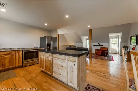 Kitchen - 10022 W Devils Den Rd, Winslow, AR 72959 photo 2 of 6