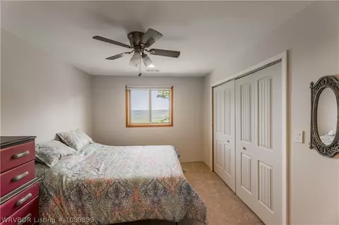 Bedroom - 10022 W Devils Den Rd, Winslow, AR 72959 photo 7 of 8