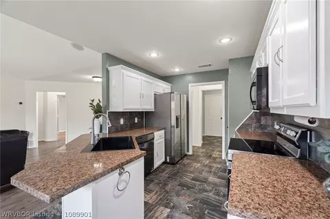 Kitchen - 438 Mildred Ct, Alma, AR 72921 photo 1 of 4