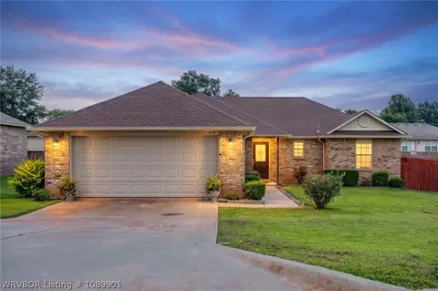 438 Mildred Ct, Alma, AR 72921