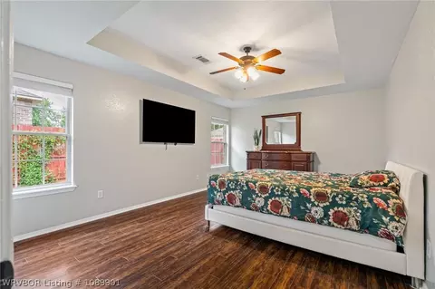Bedroom - 438 Mildred Ct, Alma, AR 72921 photo 1 of 3