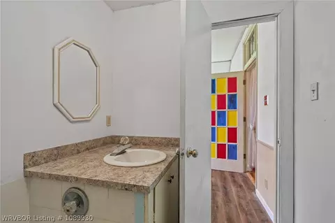 Bath - 109 N 16th St, Fort Smith, AR 72901 photo 2 of 4