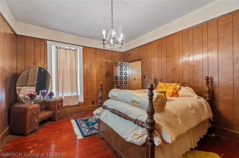Bedroom - 109 N 16th St, Fort Smith, AR 72901 photo 3 of 4