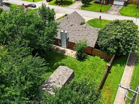View/Area - 7701 S 24th, Fort Smith, AR 72908 photo 7 of 7
