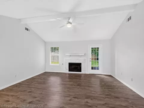 Living - 7701 S 24th, Fort Smith, AR 72908 photo 2 of 5